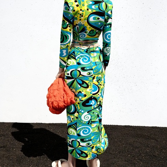 Zara drape printed multi coloured skirt - Picture 3 of 4